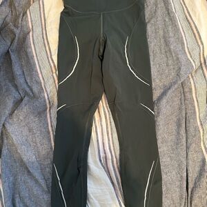 Lululemon Dark Green Leggings with reflector Accents